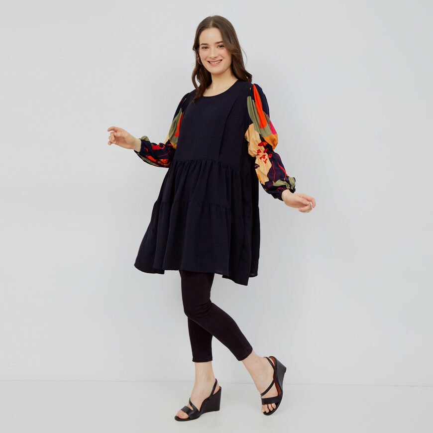 Maila Blue Black