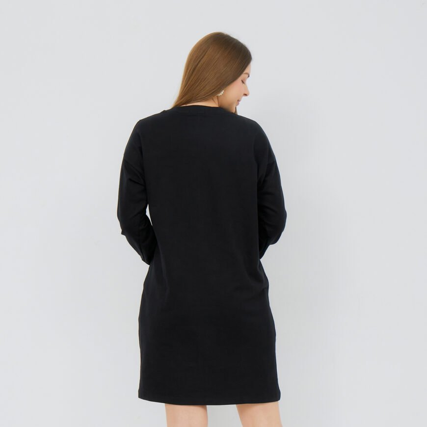 Tam Black - Image 4