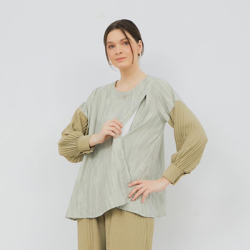 Emel Green - Image 2