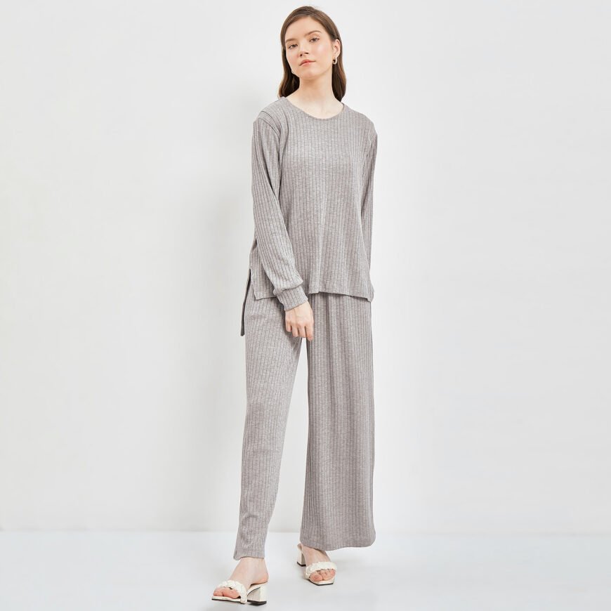 Molly Light Grey